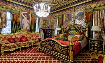 IMG