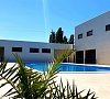 Отель Club Resort Hotel OASIS Пицунда фото
