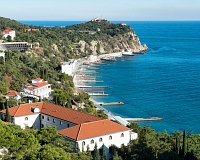 Санаторий Сосновая роща (Ялта)