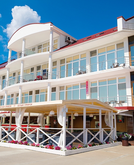 Отель «Белый Грифон» Коктебель, Крым